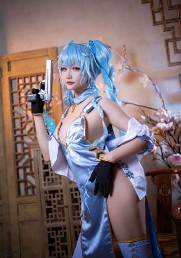 女厕美女撒尿秘在线看_DVD高清视频播放