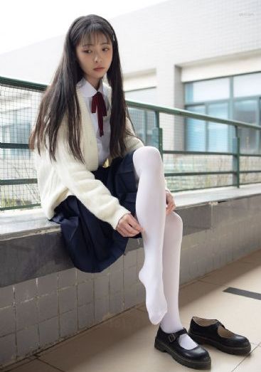 游乐网强动漫人物免费福利推荐_中文字幕在线观看