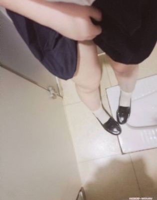 日韩精品久久久久久久的张开腿让_BD英语免费电视剧