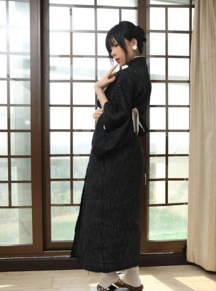 国产美女裸体无遮挡免费工厂_DVD在线观看
